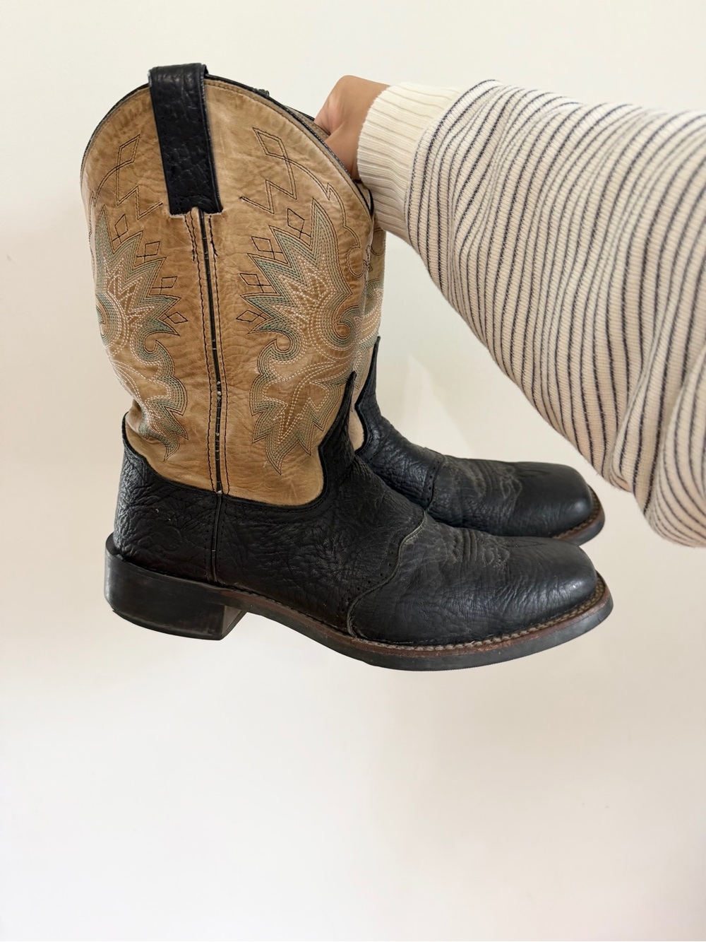 Double H 11 1/2D Cowboy boots tan leather men embroidery